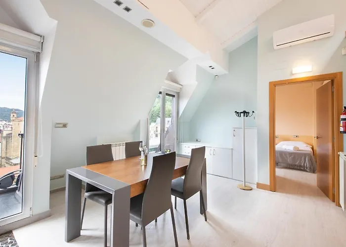 Luxury Duplex Penthouse With Terrace-old Town *